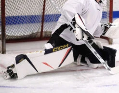 Bottes CCM Axis 2 Pro Senior -Équipement De Hockey pdtimg 4767427b