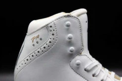 Bottines Risport RF3 Pro Blanc -Équipement De Hockey pdtimg 4970743b